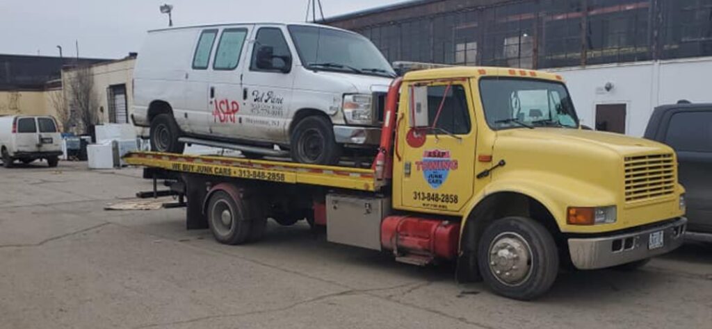 Junk-Car-buyers-in-Dearborn-MI