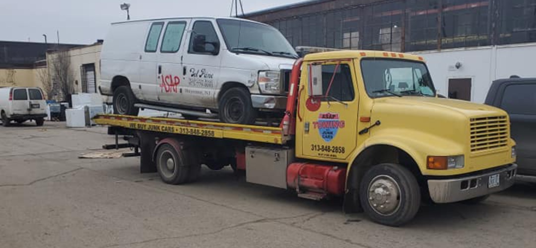 Junk-Car-buyers-in-Dearborn-MI