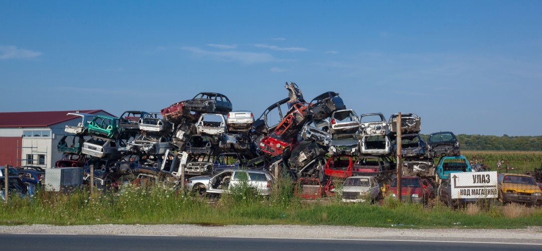 Scrap-Car-Removal-In-Dearborn-MI