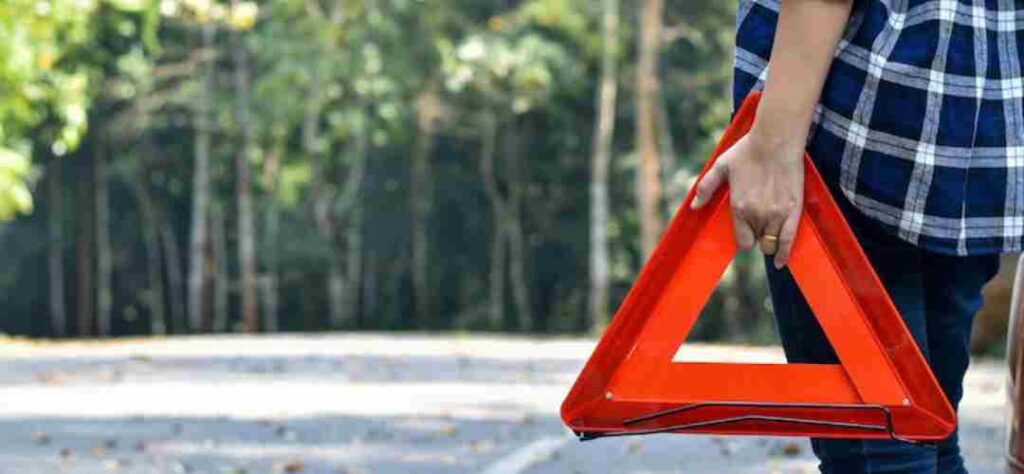 Roadside-Assistance-in-Dearborn-MI